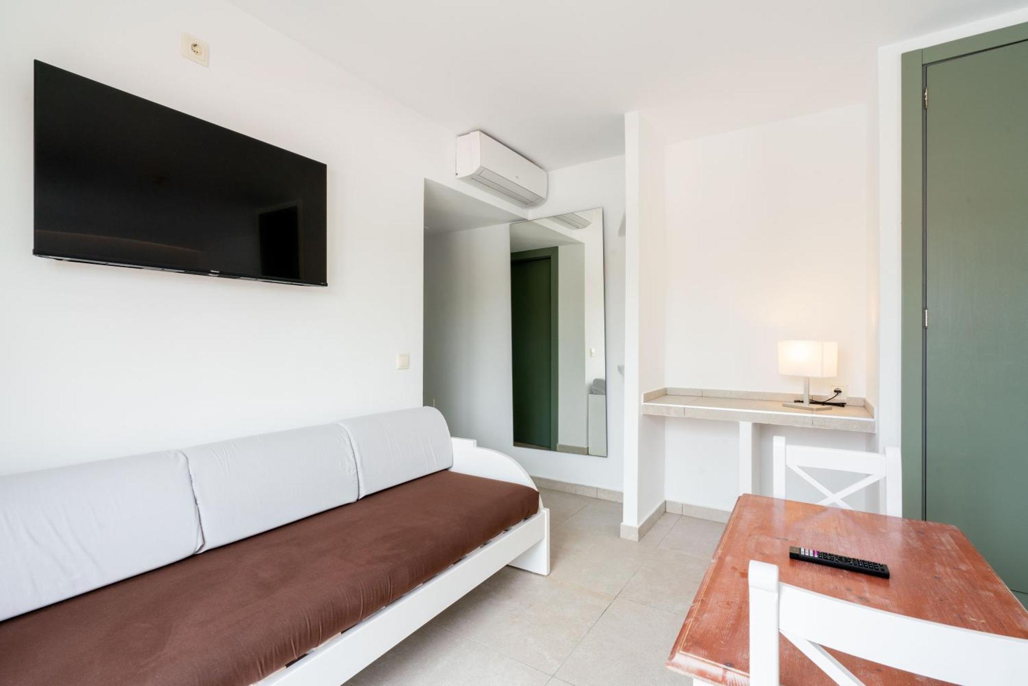 Guya Wave Hotel (Adults Only) Cala Ratjada  Buitenkant foto